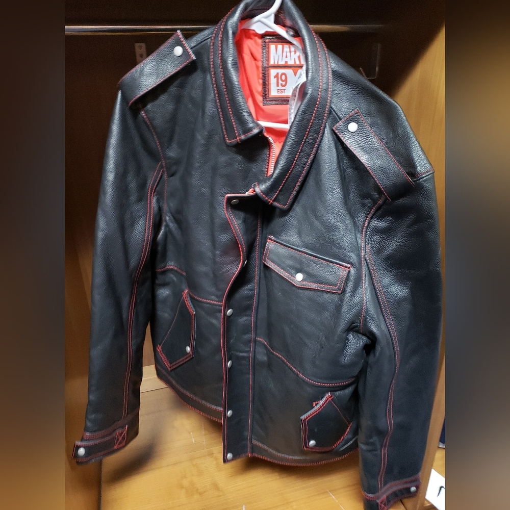 Disney Parks Marvel 1939 Black Red Stitch Authentic Leather Jacket Adult XL